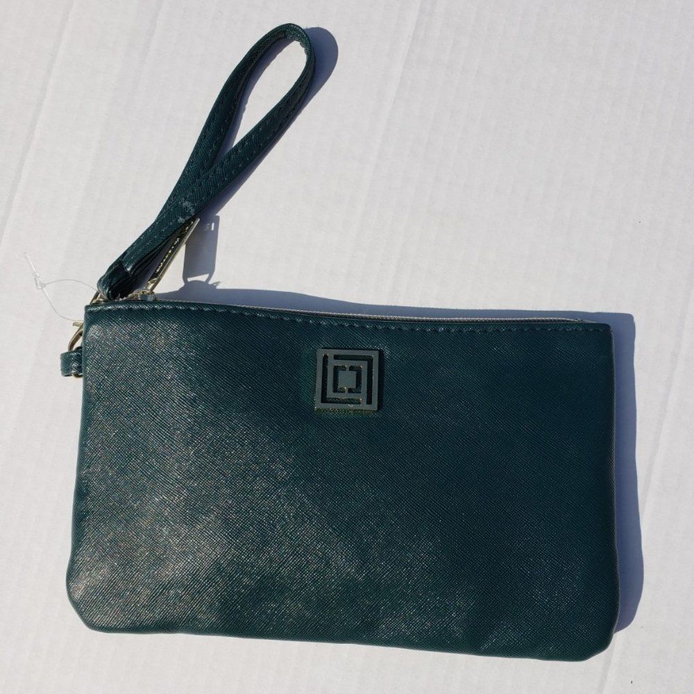 NWT Liz Claiborne Phone Charging Wallet - Picture 11 of 14